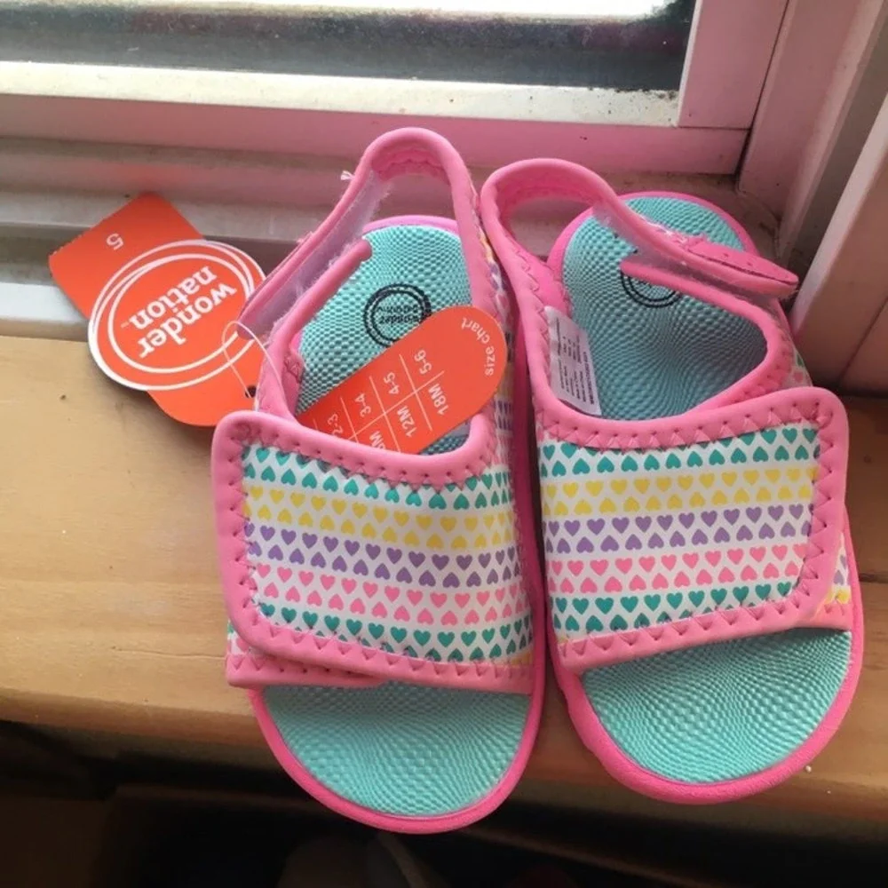 Wonder Nation Water Shoes Toddler 5 Pink Heart Print NWT Mermaid Sole Sandals